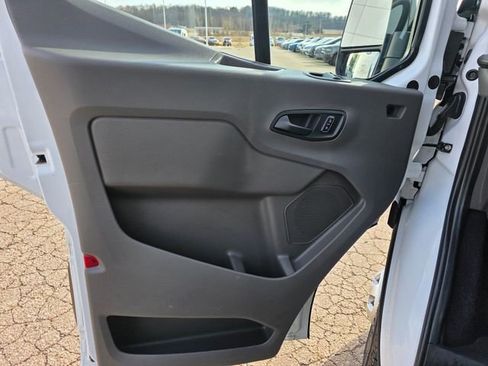 Used 2024 Ford Transit 350 XLT AWD/4WD image 4