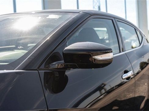 Used 2023 Nissan Maxima SV w/ Floor Mat Group image 28