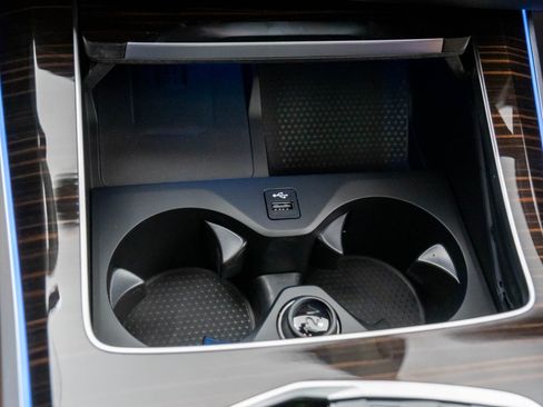 New 2026 BMW X5 xDrive50e image 23