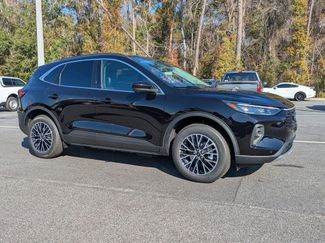 New 2026 Ford Escape SE w/ PHEV Premium Package video 2