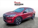 Used 2022 Ford Escape SE w/ SE Sport Appearance Package image 5
