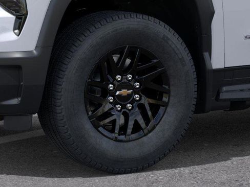 New 2024 Chevrolet Silverado EV W/T image 9