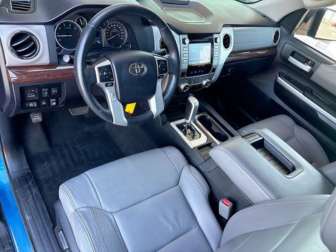 Used 2016 Toyota Tundra Limited w/ Limited Premium Package AWD/4WD image 9