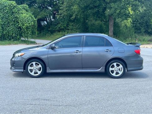 Used 2011 Toyota Corolla S FWD image 4