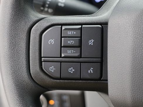 Used 2023 Ford F350 XLT w/ FX4 Off-Road Package image 21