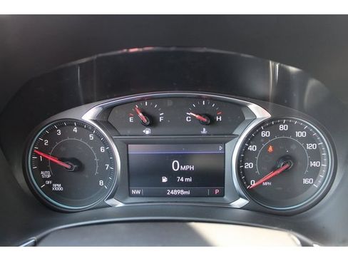 Used 2024 Chevrolet Equinox RS AWD/4WD image 30