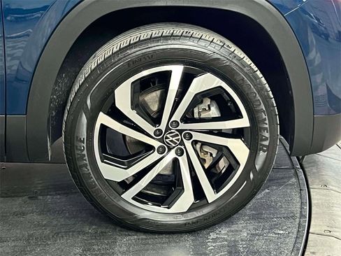 Used 2023 Volkswagen Atlas SEL image 9