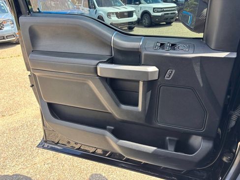 Used 2018 Ford F150 XLT w/ Equipment Group 302A Luxury AWD/4WD image 20