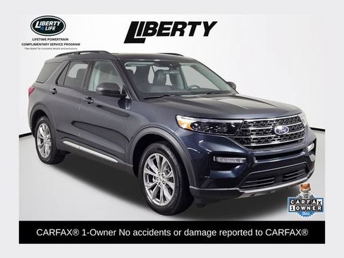 Certified 2023 Ford Explorer XLT w/ Equipment Group 202A AWD/4WD image 1