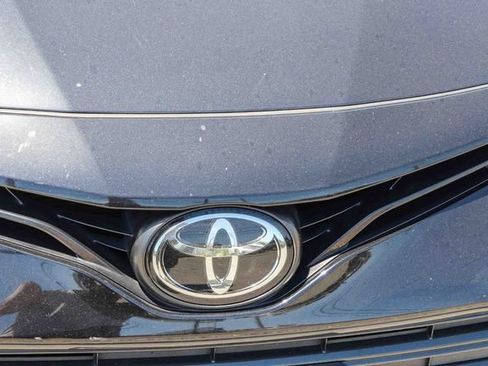 Used 2022 Toyota Camry LE w/ Carpet Mat Package (TMS) FWD image 6