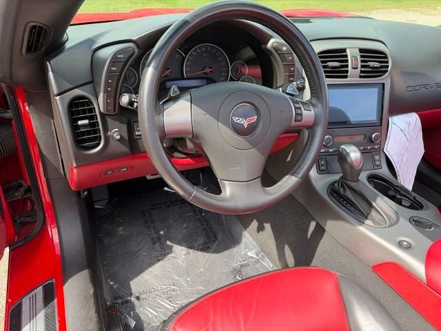 Used 2007 Chevrolet Corvette Convertible w/ Preferred Equipment Group RWD image 22
