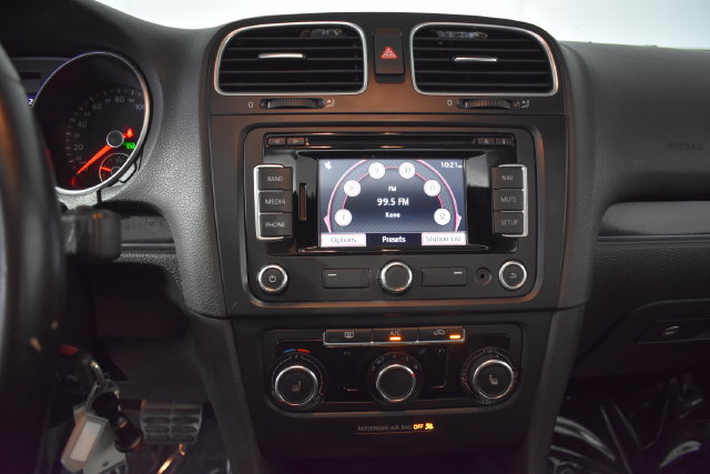 Used 2014 Volkswagen GTI Driver's Edition FWD image 15