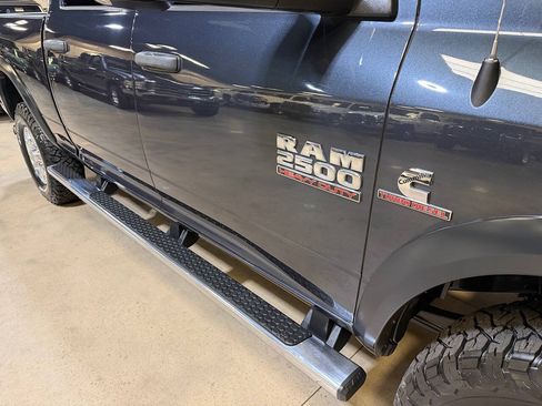 Used 2018 RAM 2500 Tradesman w/ Chrome Appearance Group AWD/4WD image 43