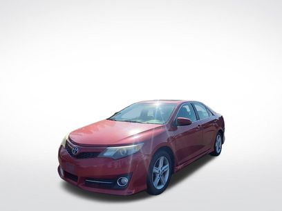 Used 2012 Toyota Camry SE w/ Leather Pkg