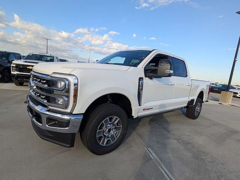 New 2026 Ford F250 Lariat w/ Lariat Ultimate Package AWD/4WD image 4