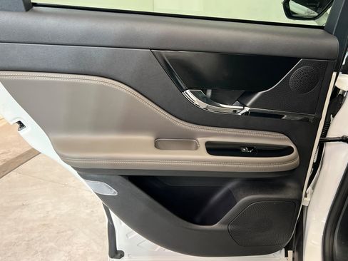 Used 2024 Lincoln Corsair AWD w/ Equipment Group 101A image 19