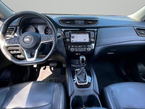Used 2017 Nissan Rogue SL AWD/4WD image 7