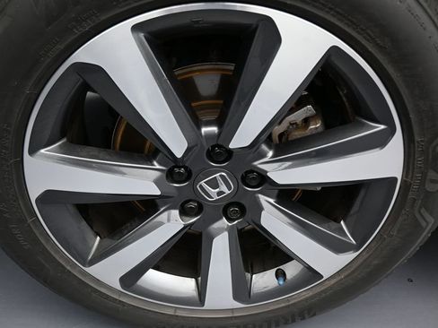 Used 2024 Honda Pilot Touring image 49