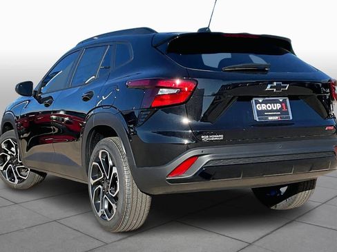 New 2026 Chevrolet Trax RS w/ Sunroof Package FWD image 13