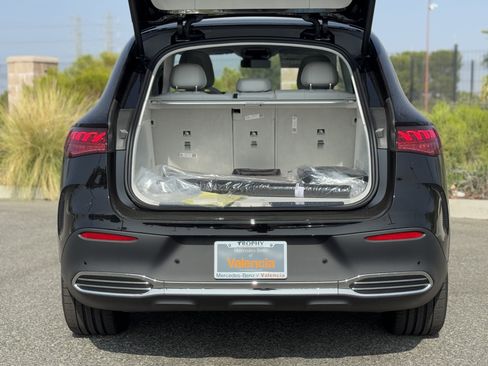 New 2026 Mercedes-Benz EQE 320+ SUV image 12