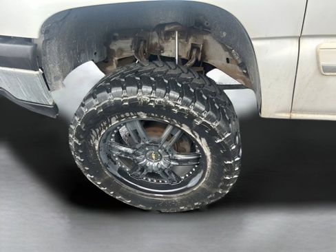 Used 2006 Chevrolet Silverado 1500 LT w/ Silverado Limited Edition image 26