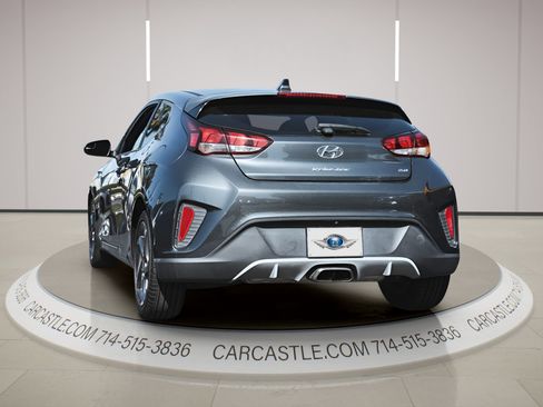 Used 2019 Hyundai Veloster 2.0 image 8