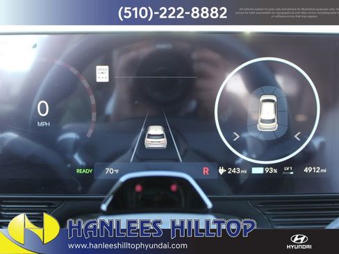 Used 2025 Hyundai Ioniq 5 Limited image 32