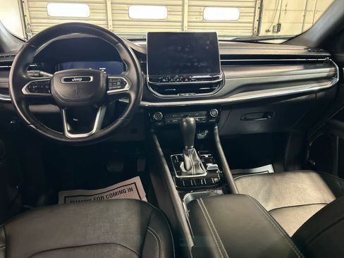Used 2022 Jeep Compass High Altitude AWD/4WD image 4
