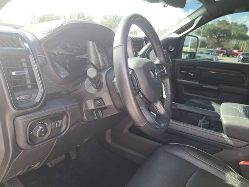 Used 2023 RAM 2500 Limited image 17