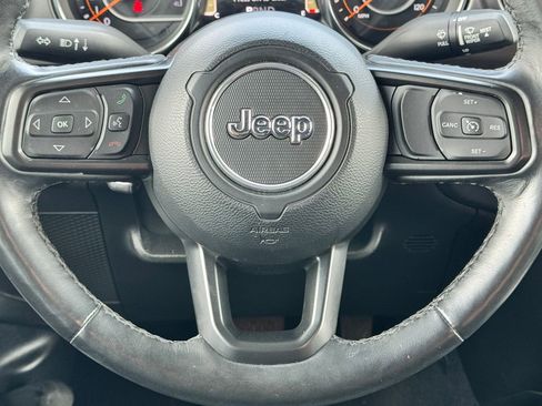 Used 2021 Jeep Wrangler Unlimited Sport image 19