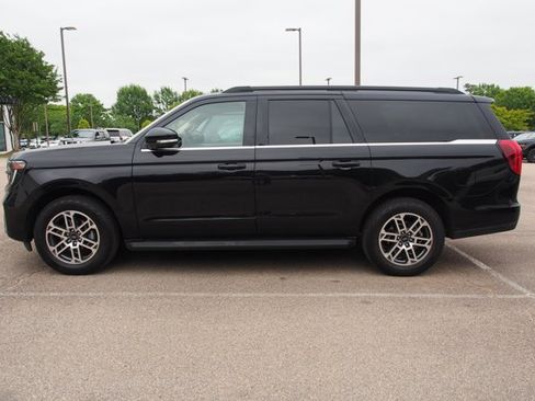 Certified 2025 Ford Expedition Max Active AWD/4WD image 4
