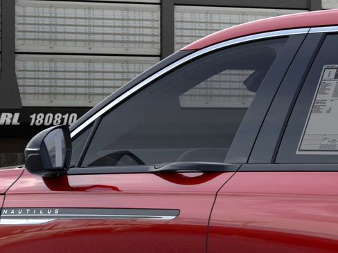 New 2026 Lincoln Nautilus Premier AWD/4WD image 20