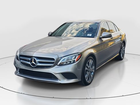 Used 2019 Mercedes-Benz C 300 Sedan image 3