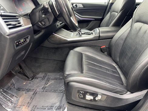 Used 2021 BMW X7 xDrive40i w/ Premium Package image 27