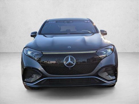 Certified 2023 Mercedes-Benz EQS 580 4MATIC SUV image 2