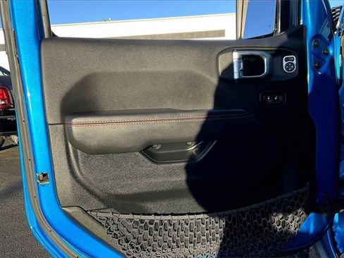 Used 2020 Jeep Gladiator Rubicon image 18