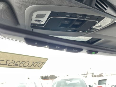 Certified 2022 Honda Pilot Elite image 35