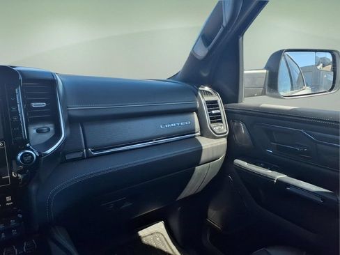 Used 2024 RAM 1500 Limited AWD/4WD image 24