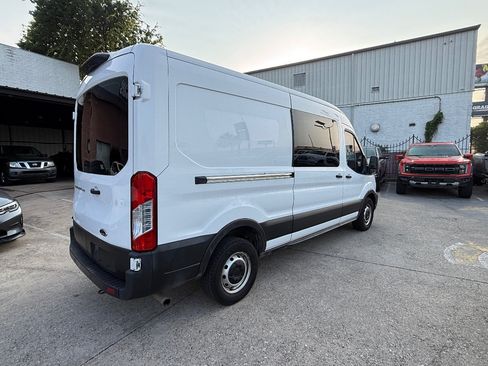 Used 2021 Ford Transit 250 Medium Roof RWD image 4