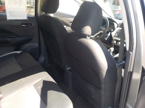 Used 2021 Nissan Versa SV image 25