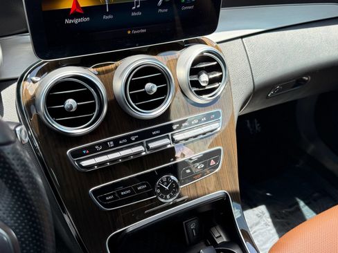 Used 2023 Mercedes-Benz C 300 Cabriolet image 23