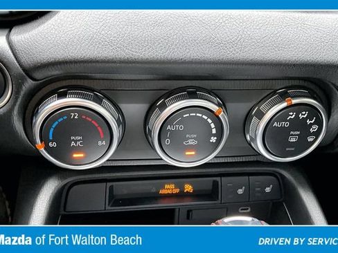 Used 2025 MAZDA MX-5 Miata Grand Touring RWD image 22