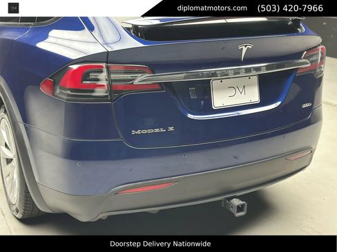 Used 2018 Tesla Model X 100D image 16