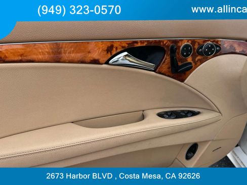 Used 2009 Mercedes-Benz E 350 4MATIC Sedan image 9