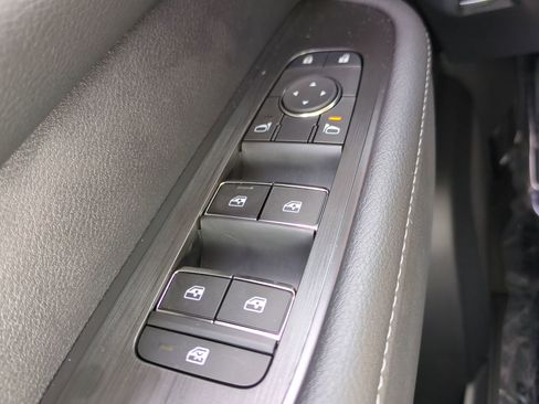 New 2026 Nissan Armada SV image 22