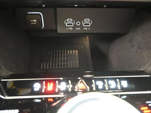 New 2026 Jeep Grand Wagoneer Limited AWD/4WD image 3