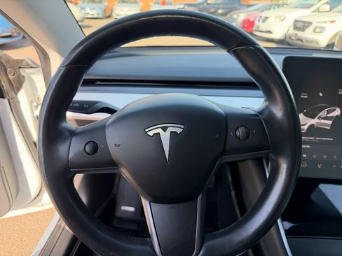 Used 2018 Tesla Model 3 Long Range AWD/4WD image 31