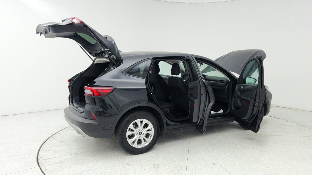 Used 2025 Ford Escape Active FWD image 12