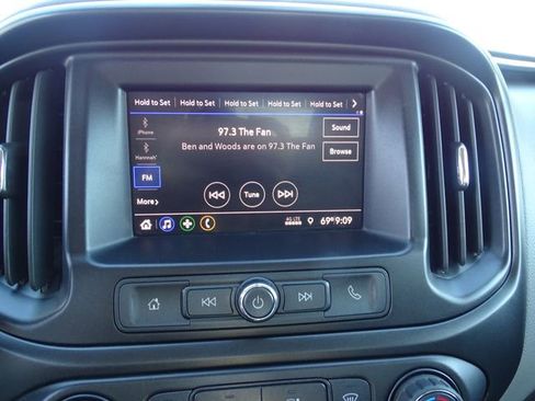 Used 2020 Chevrolet Colorado W/T w/ WT Convenience Package image 10