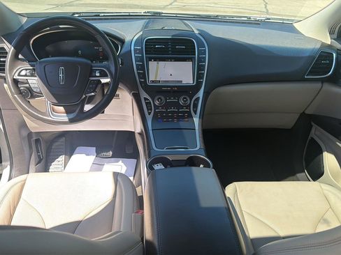Used 2019 Lincoln Nautilus Reserve AWD/4WD image 28